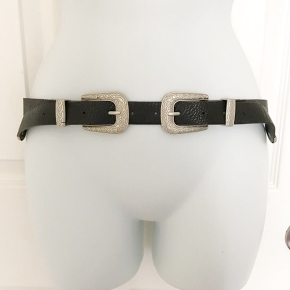 RESTOCKED🔃//double buckle vintage belt - Picture 2 of 2